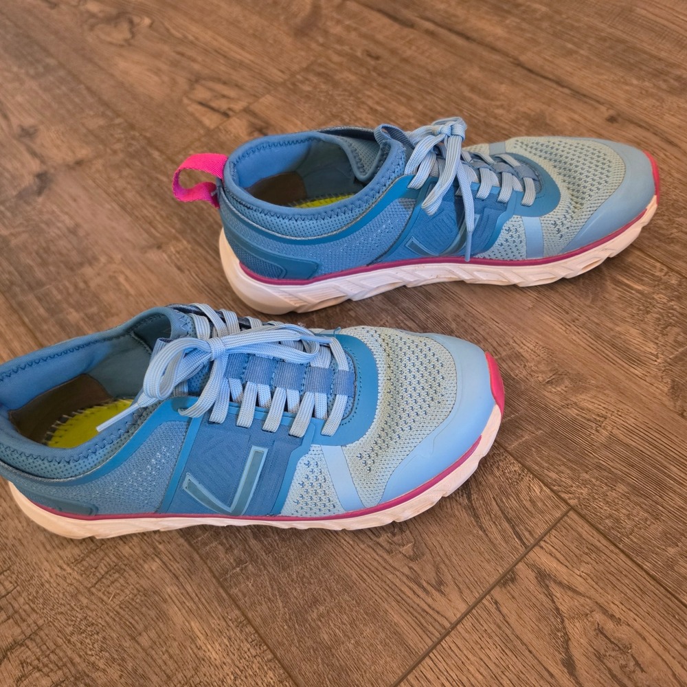 Vionic Womens Blue Pink Mesh Walking Sneakers Active Training Shoes No Insoles